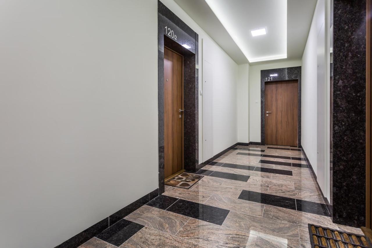 Resinest Apartamenty Jurowiecka J17 Białystok Esterno foto