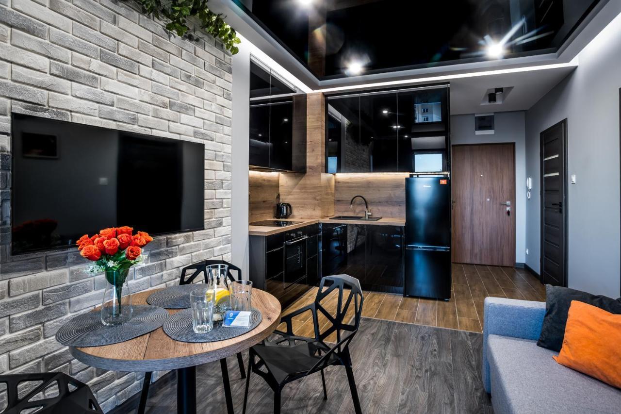 Resinest Apartamenty Jurowiecka J17 Białystok Esterno foto