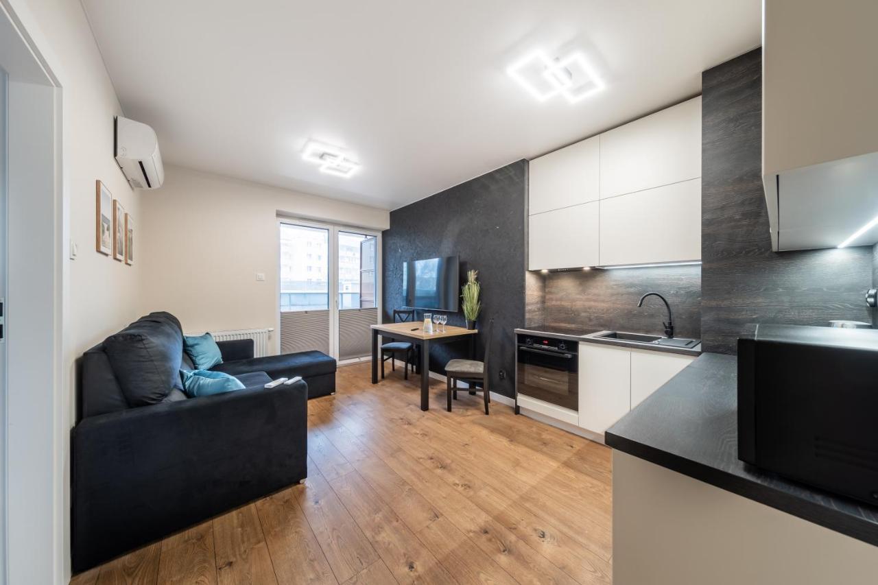 Resinest Apartamenty Jurowiecka J17 Białystok Esterno foto